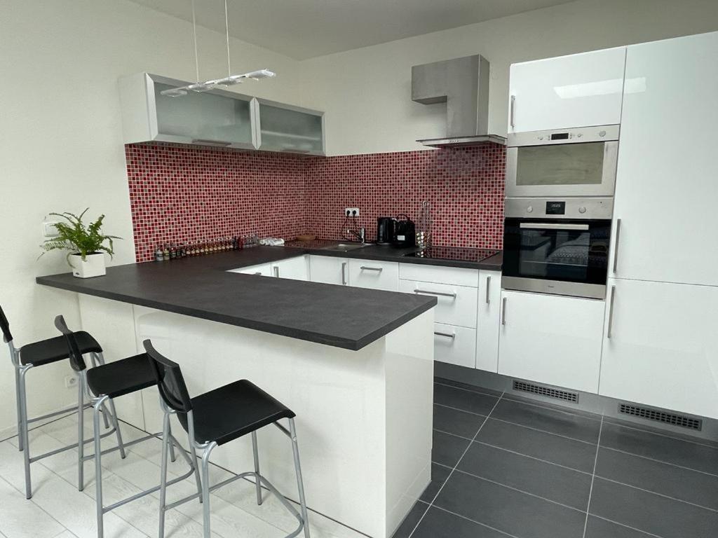 Rumako Apartments ปราก ภายนอก รูปภาพ